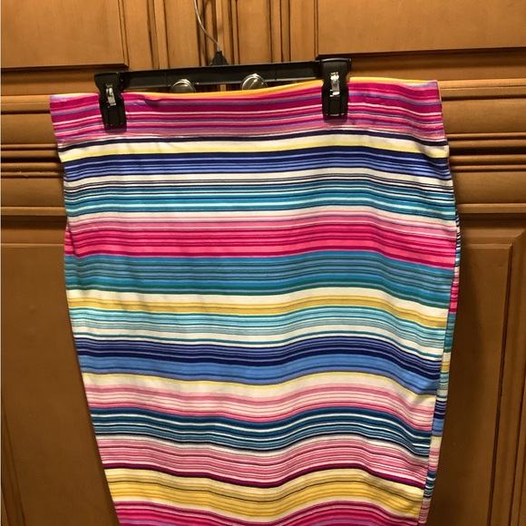 MULTI COLORS ACROSS PENCIL SKIRT - Picture 1 of 4